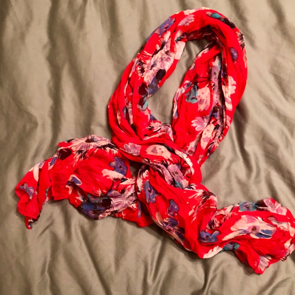 Floral Linen Scarf